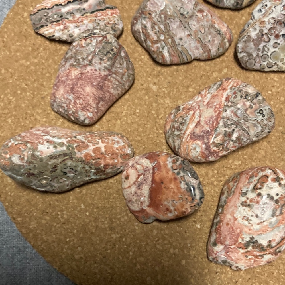 Leopardskin Jasper Tumbled Three Piece Set - Picture 4 of 5